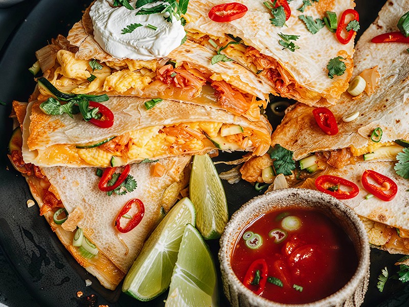 Собрание рецептов кесадилья с яйцом и кимчи из коллекции KorShop.ru