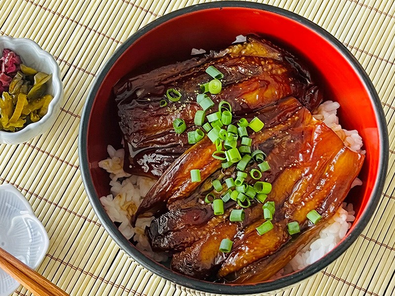 Рецепт баклажаны унаги с соусом кабаяки (насу унаги) советует KorSHop.ru