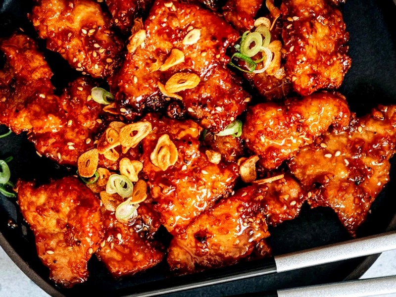 Лучшие рецепты свиные отбивные с медово-чесночным соусом (ми чжи сян суань чжупай)