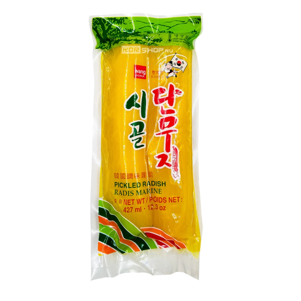 Маринованная редька дайкон (такуан) половинки Wang, Корея, 350 г Маринованная редька дайкон (такуан) половинки Wang, Корея, 350 г