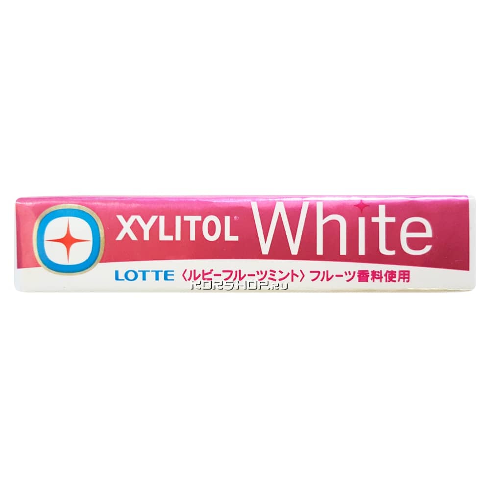 Жевательная резинка с фруктово-мятным вкусом Xylitol White Fruit Mint Lotte, Япония, 21 г