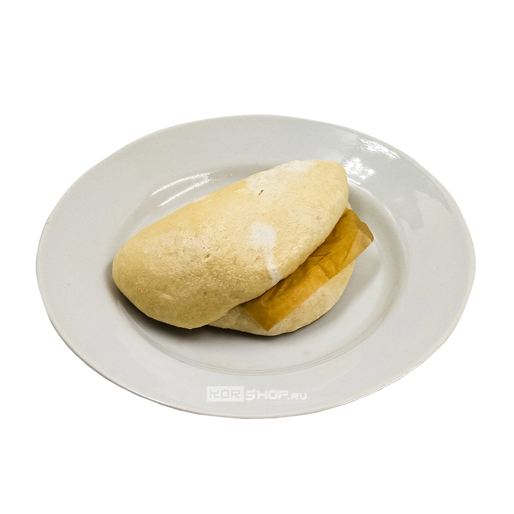 Паровая булочка Бао, сложенная пополам, 80 г Паровая булочка Бао, сложенная пополам, 80 г
