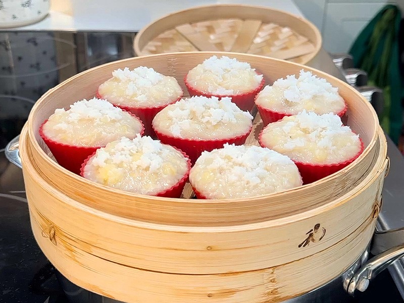 Популярный рецепт тайский банановый паровой пирог (каном глуай)