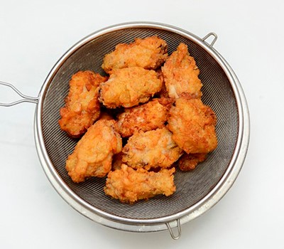khrustyashchaya-zharenaya-kuritsa-po-koreyski-chimek11.jpg