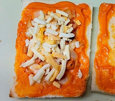 tosty-po-koreyski-s-kimchi-i-vetchinoy-kimchi-tosytkhy12.jpg