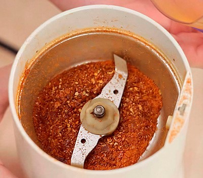 zharenaya-kuritsa-v-ostro-sladkom-chili-souse-s-laymom03.jpg zharenaya-kuritsa-v-ostro-sladkom-chili-souse-s-laymom03.jpg