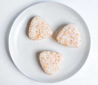 zharenye-risovye-shariki-onigiri-yaki-onigiri05.jpg