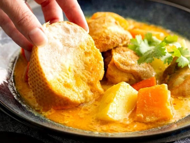 Вьетнамское карри с курицей (Ca Ri Ga) 