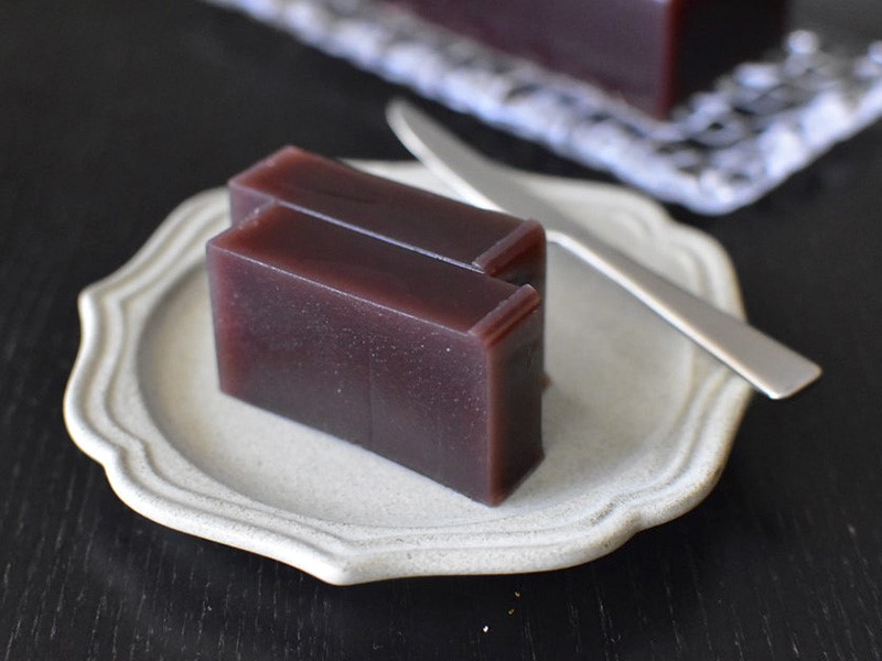 Желейные конфеты из красной фасоли (Нэри Ёкан)