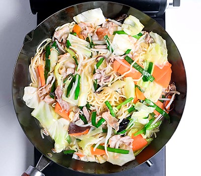lapsha-ramen-v-bulone-s-pripushchennymi-ovoshchami-tanmen11.jpg lapsha-ramen-v-bulone-s-pripushchennymi-ovoshchami-tanmen11.jpg