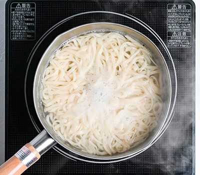 kholodnaya-lapsha-udon-s-domashnim-sousom-mentsuyu-dzaru-udon05.jpg kholodnaya-lapsha-udon-s-domashnim-sousom-mentsuyu-dzaru-udon05.jpg