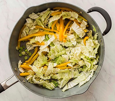 zharenaya-lapsha-udon-s-bobami-edamame-i-tofu04.jpg