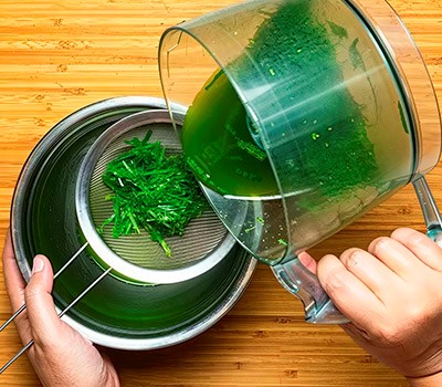 shariki-iz-risovoy-muki-s-nachinkoy-iz-palmovogo-sakhara-onde-onde03.jpg