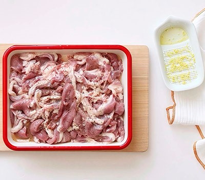 zharenaya-utka-v-ostrom-souse-ori-yannyem-pokkym03.jpg