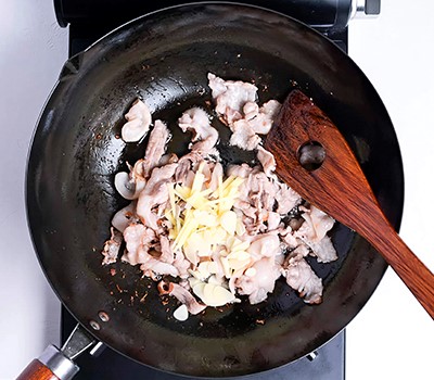 lapsha-ramen-v-bulone-s-pripushchennymi-ovoshchami-tanmen05.jpg lapsha-ramen-v-bulone-s-pripushchennymi-ovoshchami-tanmen05.jpg