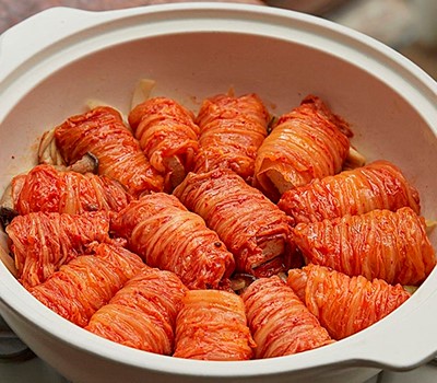 golubtsy-iz-kapusty-kimchi-s-tofu-kimchi-maridubu-chchim08.jpg