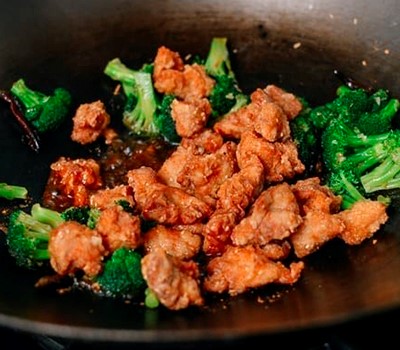 kuritsa-generala-tso-tszo-tszuntan-tszi07.jpg