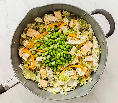 zharenaya-lapsha-udon-s-bobami-edamame-i-tofu06.jpg