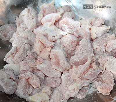 kuritsa-s-sousom-iz-chernogo-pertsa-kheytszyao-tszi-shi03.JPG