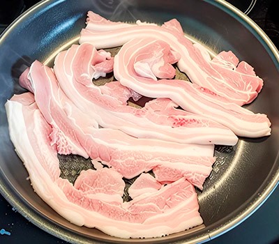 pulgogi-s-kalmarami-i-svinoy-grudinkoy-osam-bulgogi10.jpg