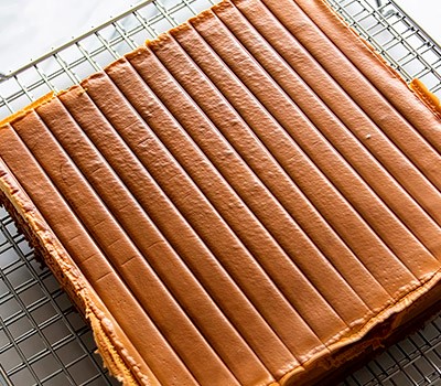 indoneziyskiy-sloyenyy-pirog-kuey-lapis-legit18.jpg