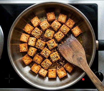zharenyy-tofu-s-pripravoy-vasabi-vasabi-tofu09.jpeg