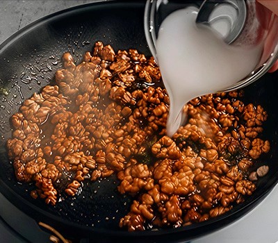 parovoe-yaytso-s-myasnym-farshem-zhou-mo-chzhen-shuy-dan05.jpg parovoe-yaytso-s-myasnym-farshem-zhou-mo-chzhen-shuy-dan05.jpg