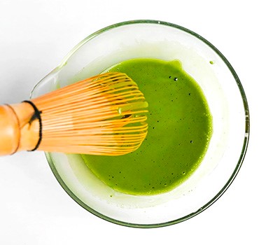 goryachiy-belyy-shokolad-s-matcha03.jpg goryachiy-belyy-shokolad-s-matcha03.jpg