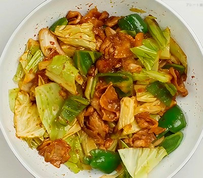 zharkoe-iz-myasa-s-ovoshchami-v-souse-khoikoro11.jpg