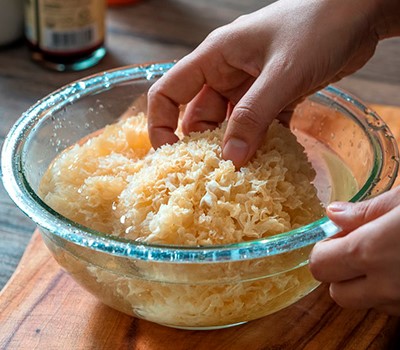 zharenye-griby-tremella-khinmogi-bosot-pokkym02.jpg