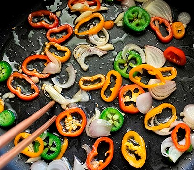 zharenaya-svinina-s-solyu-i-pertsem-thit-heo-rang-muoi-tieu09.jpg zharenaya-svinina-s-solyu-i-pertsem-thit-heo-rang-muoi-tieu09.jpg