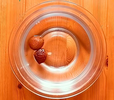 sup-iz-svinykh-rebryshek-s-pryanostyami-ba-kut-te03.jpg