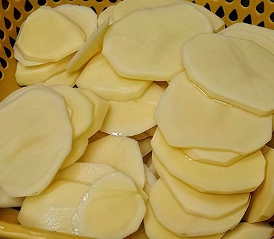 tushenyy-kartofel-s-myasom-i-ovoshchami-khunshao-tudoupyan02.jpg