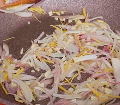 tushenaya-kuritsa-v-karamelnom-souse-ga-kkho07.jpg tushenaya-kuritsa-v-karamelnom-souse-ga-kkho07.jpg