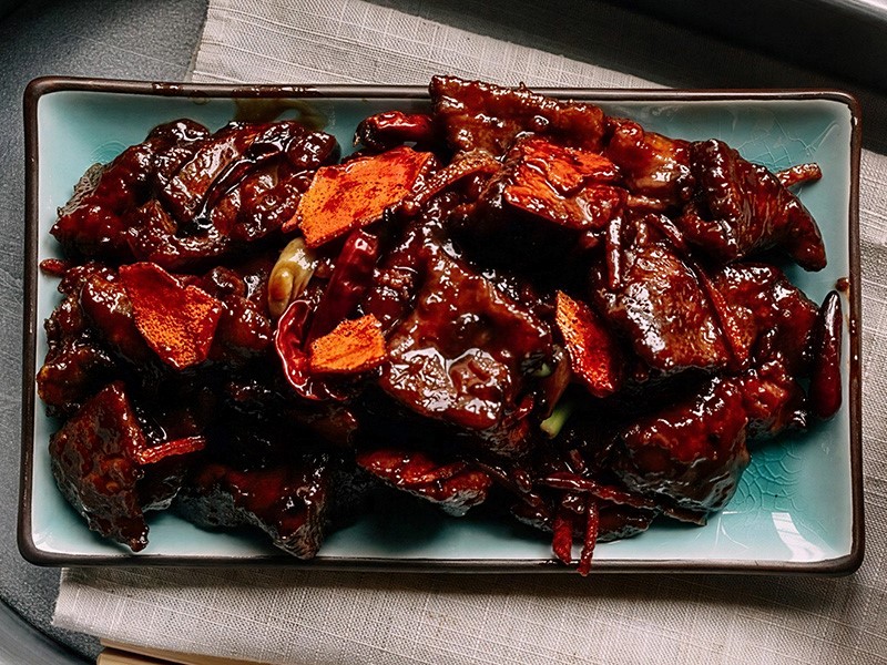 Говядина с мандаринами (Цзюй пи нъюжоу)