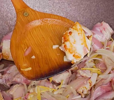 tushenaya-kuritsa-v-karamelnom-souse-ga-kkho09.jpg tushenaya-kuritsa-v-karamelnom-souse-ga-kkho09.jpg