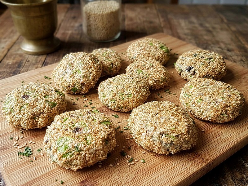 veganskie-kotlety-s-tofu-i-gribami-shiitake02.jpg