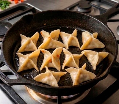 kitayskie-pelmeni-na-yaichnom-bline05.jpeg