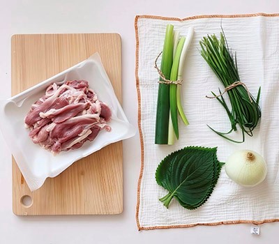 zharenaya-utka-v-ostrom-souse-ori-yannyem-pokkym02.jpg