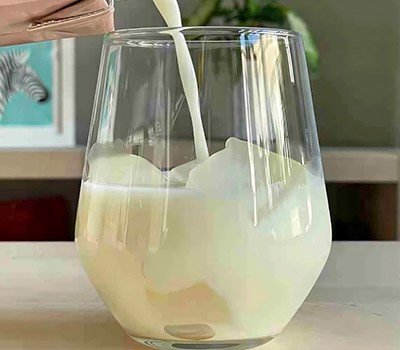 molochnyy-kokteyl-dalgona-matcha07.jpg molochnyy-kokteyl-dalgona-matcha07.jpg