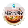 Рисовая лапша б/п острая со вкусом морепродуктов Rice Noodle With Seafood Daesang, Корея, 92 г