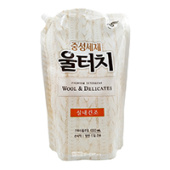 Гель для стирки шерстяных и деликатных тканей (мягкая упаковка) Wool Touch Soft Pearl Pigeon, Корея, 1,3 л